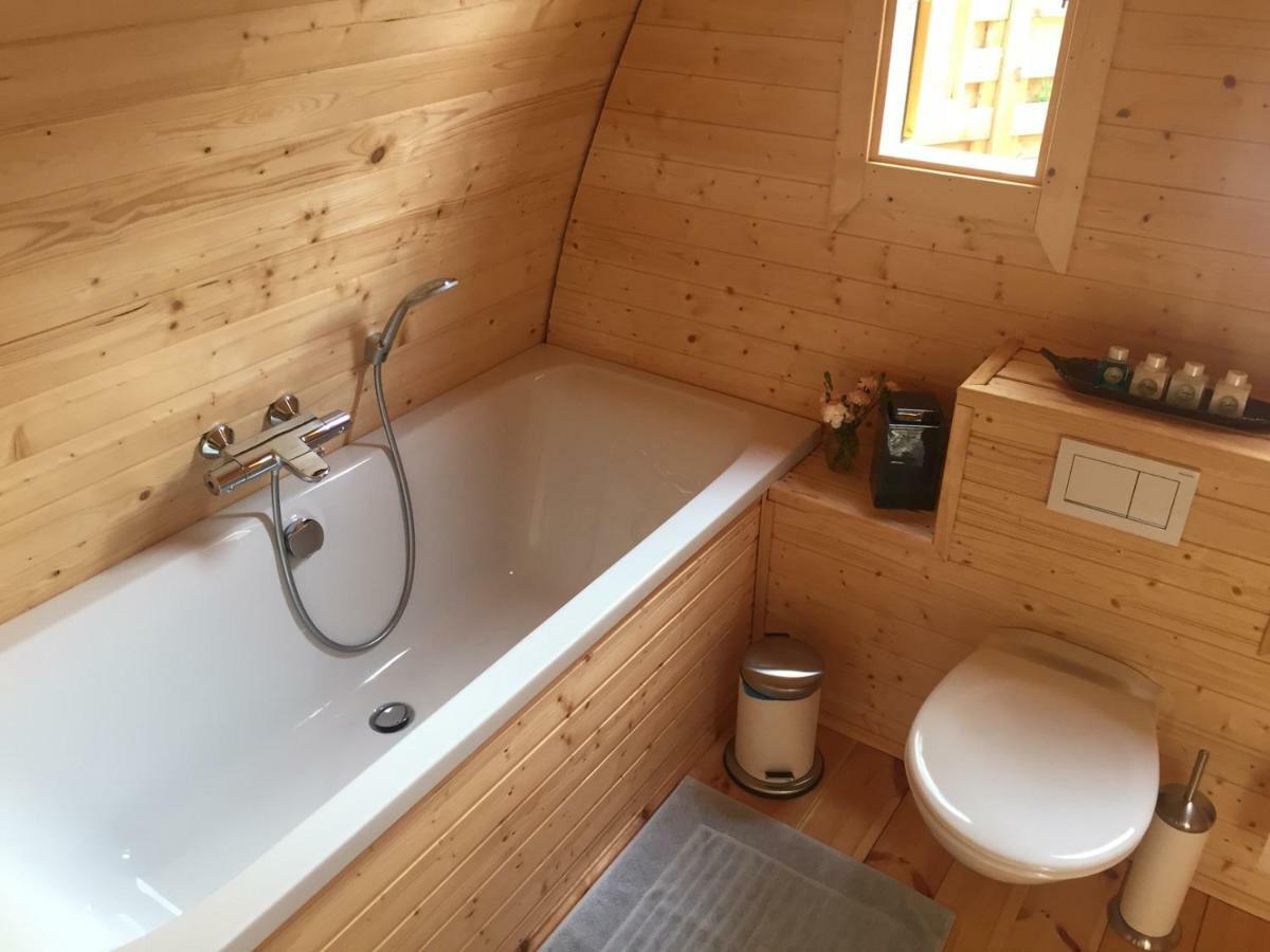 Bed and Breakfast Het Koningshofje NeerNeerpelt Zewnętrze zdjęcie